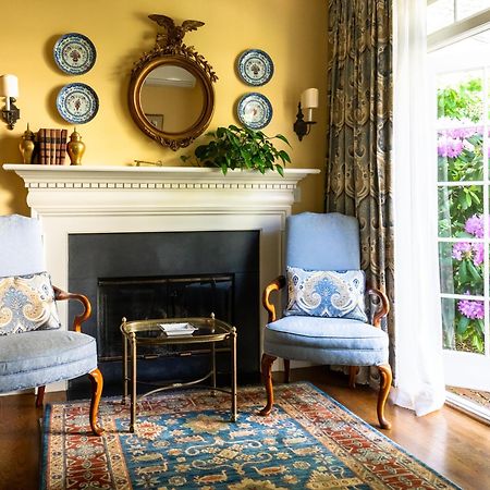 Francis Malbone House Bed and Breakfast Newport Exteriör bild