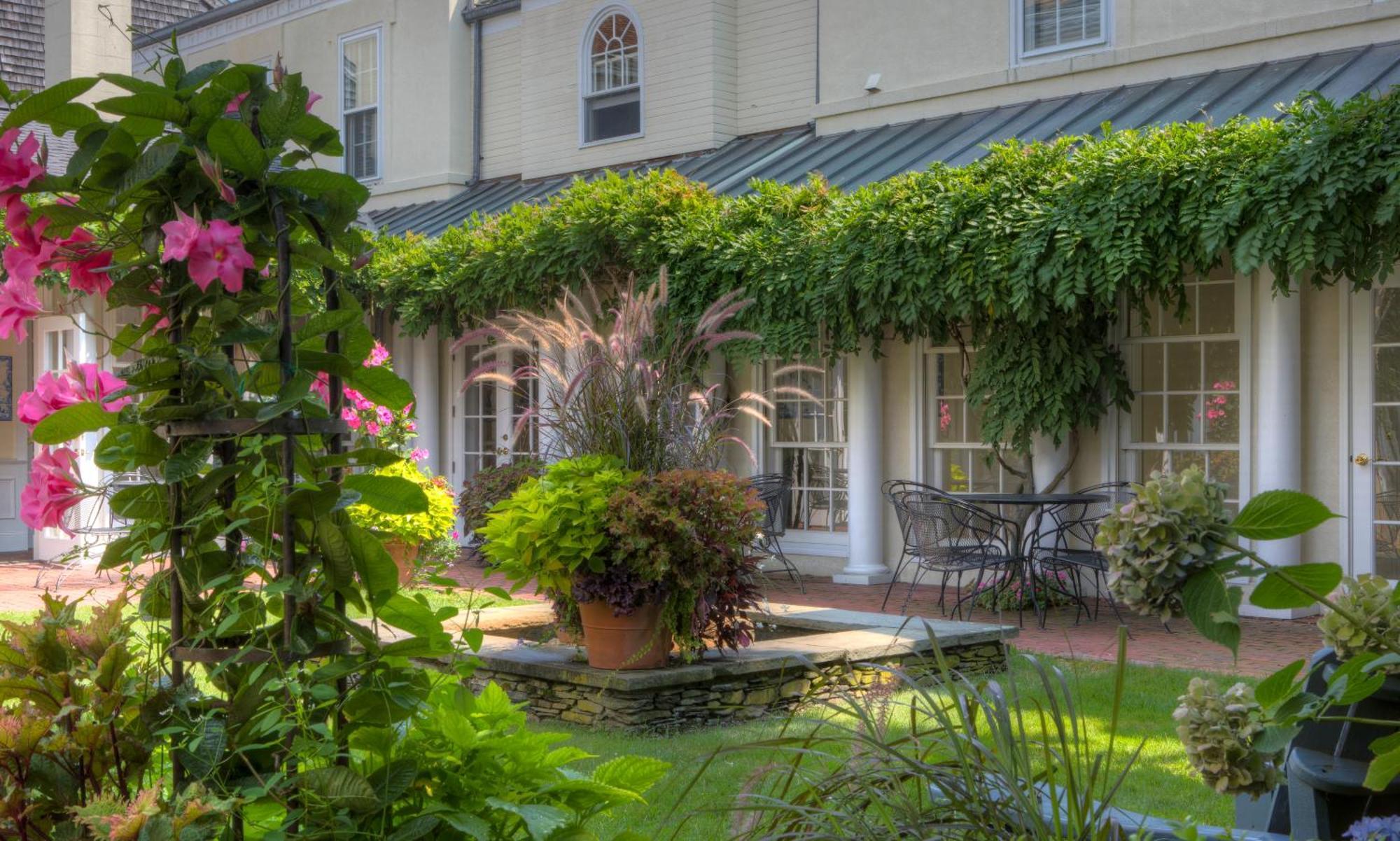 Francis Malbone House Bed and Breakfast Newport Exteriör bild