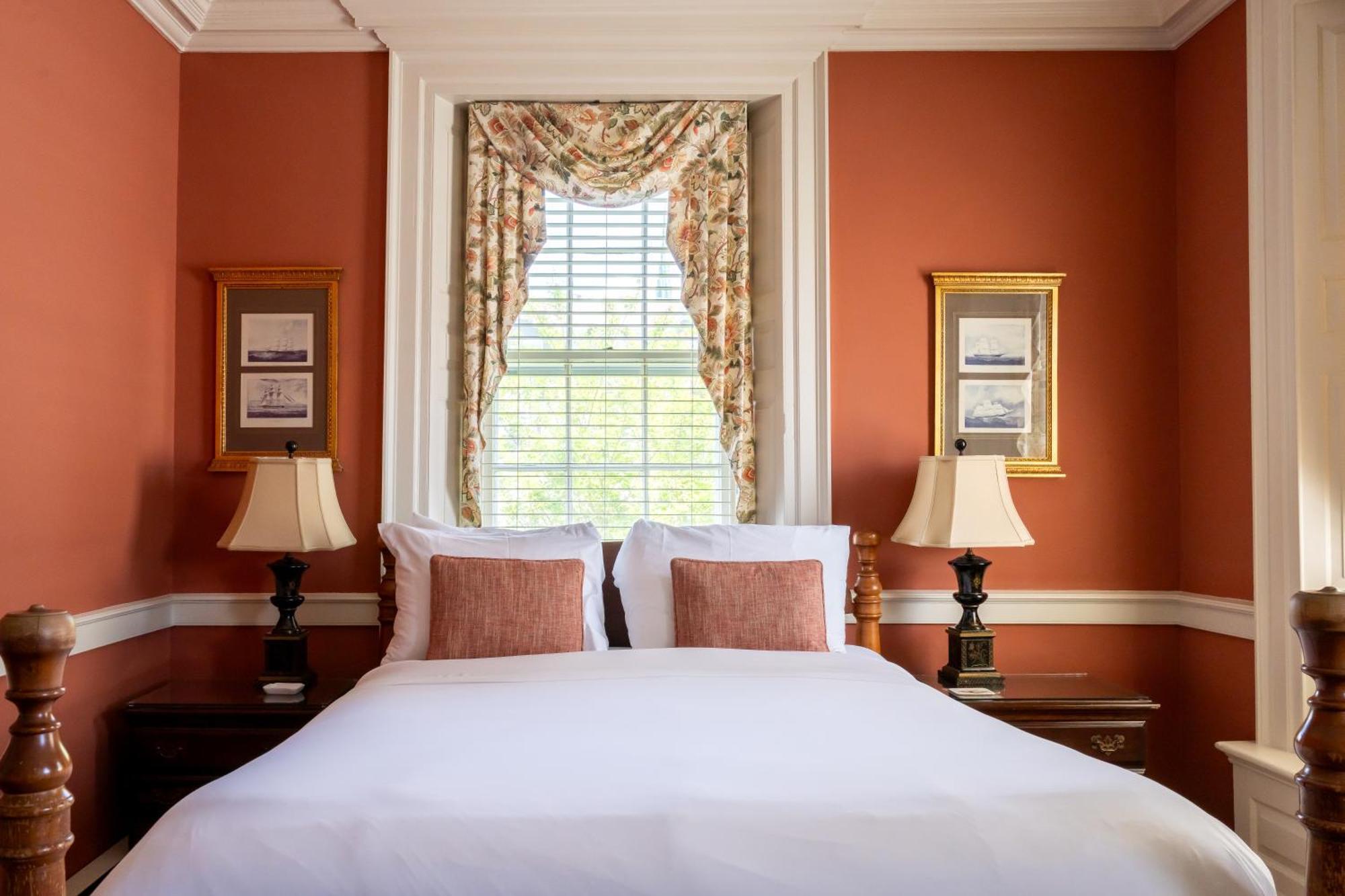 Francis Malbone House Bed and Breakfast Newport Exteriör bild